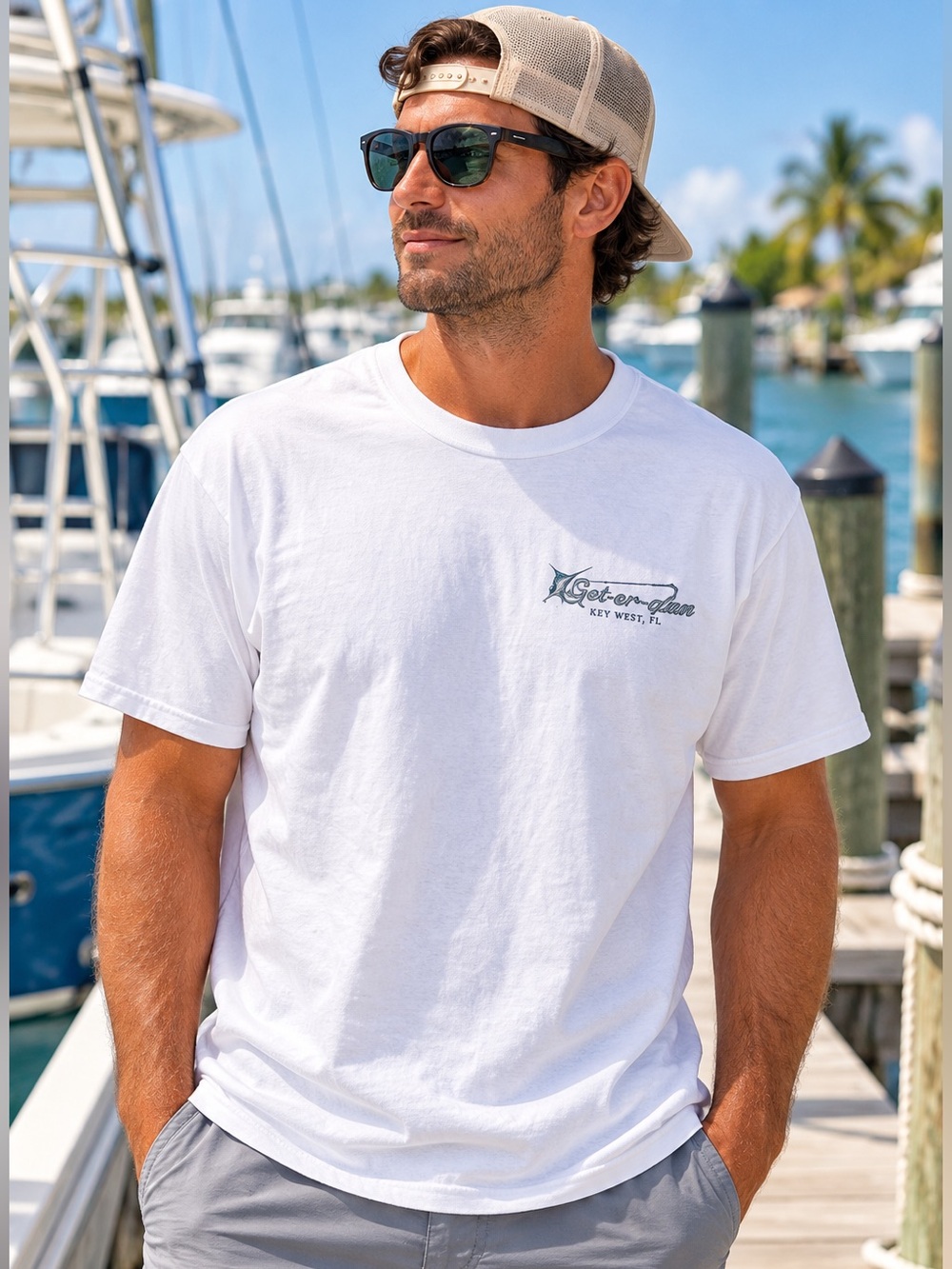Gildan XL Men’s Key West Fishing Graphic T-Shirt White Marlin Boat